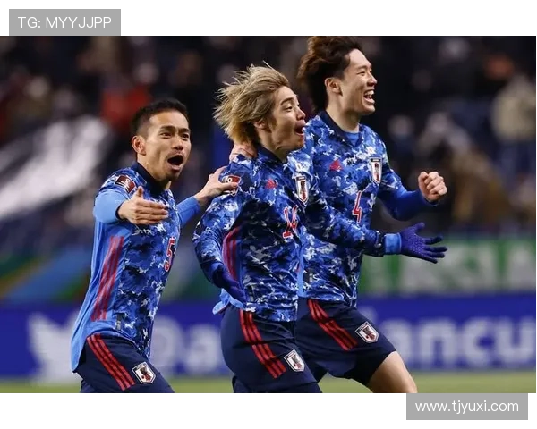 世界十大足球巨星盘点 日本球员的崛起与全球影响力解析 世界十大足球巨星盘点 日本球员的崛起与全球影响力解析