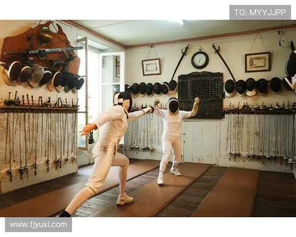 足球场上的优雅舞者:法国球星用脚步书写传奇的激情与荣耀 足球场上的优雅舞者:法国球星用脚步书写传奇的激情与荣耀